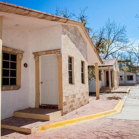 Hotel Pueblo Viejo Parras de la Fuente Bagian luar foto